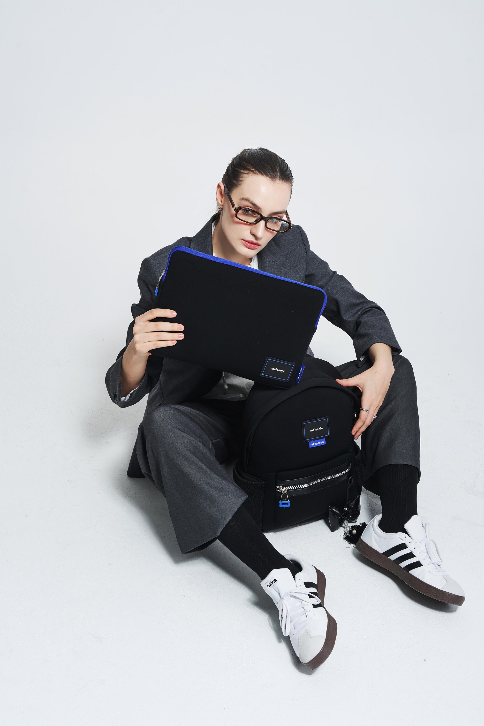 MY PETITE LADY LAPTOP [NOIR]